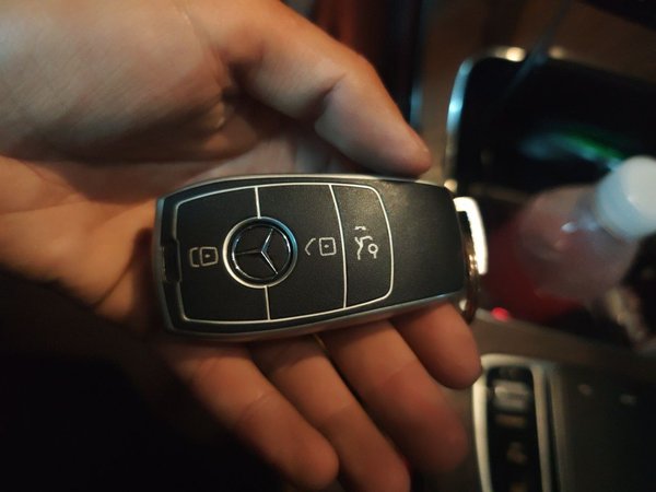 Mercedes-Benz GLC 2022, 76100 км, за 33151 USD - фото 9