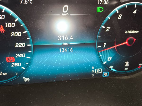 Mercedes-Benz GLC 2022, 13500 км, за 37774 USD - фото 13