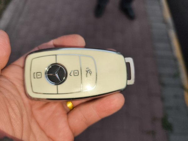 Mercedes-Benz GLC 2022, 13500 км, за 37774 USD - фото 9