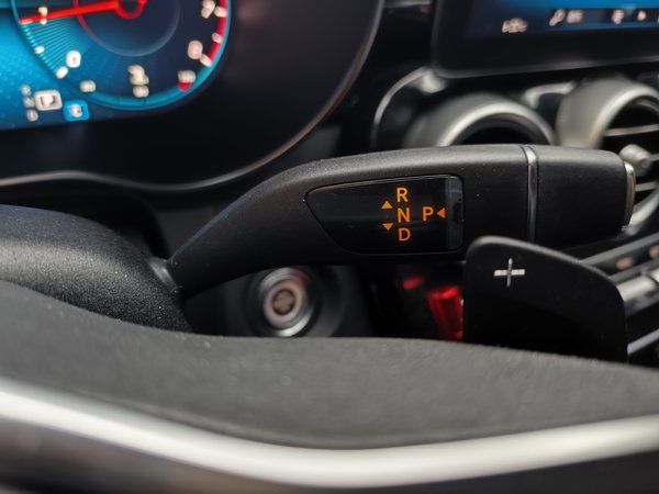 Mercedes-Benz GLC 2022, 13500 км, за 37774 USD - фото 15