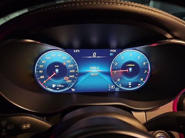 Mercedes-Benz GLC 2022, 98200 км, за 35111 USD - фото 12