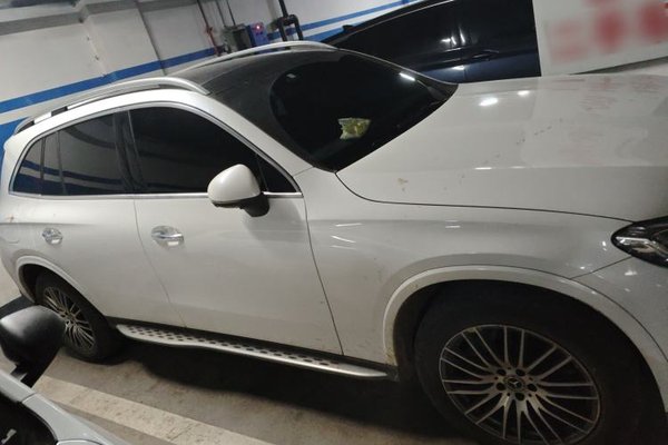 Mercedes-Benz GLC 2023, 44900 км, за 40751 USD - фото 6