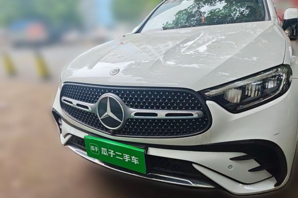 Mercedes-Benz GLC 2023, 44900 км, за 40751 USD