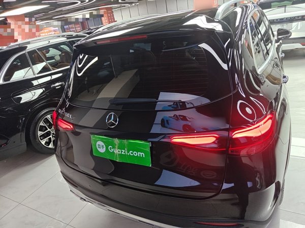 Mercedes-Benz GLC 2024, 17900 км, за 44889 USD