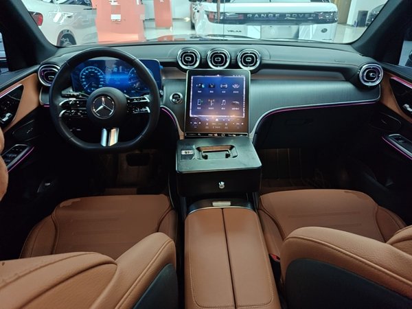 Mercedes-Benz GLC 2024, 17900 км, за 44889 USD - фото 13