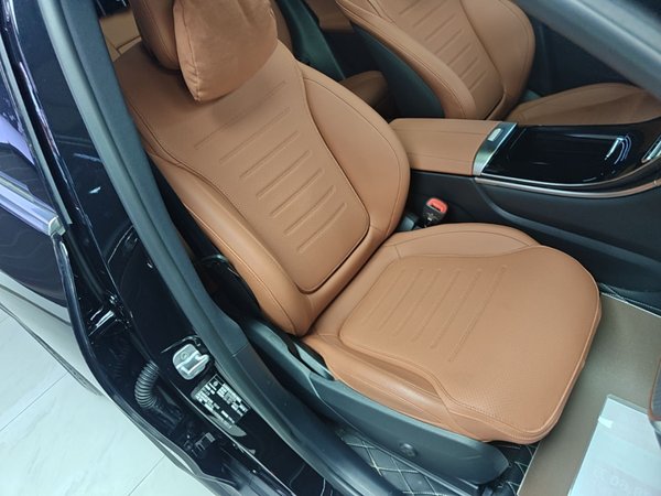 Mercedes-Benz GLC 2024, 17900 км, за 44889 USD - фото 23