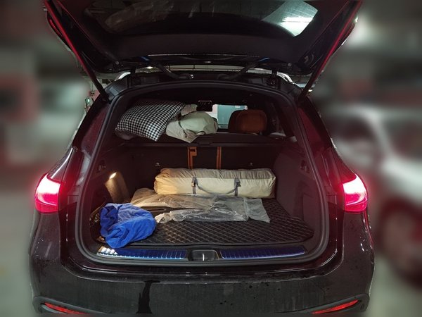 Mercedes-Benz GLC 2024, 51200 км, за 48764 USD - фото 16