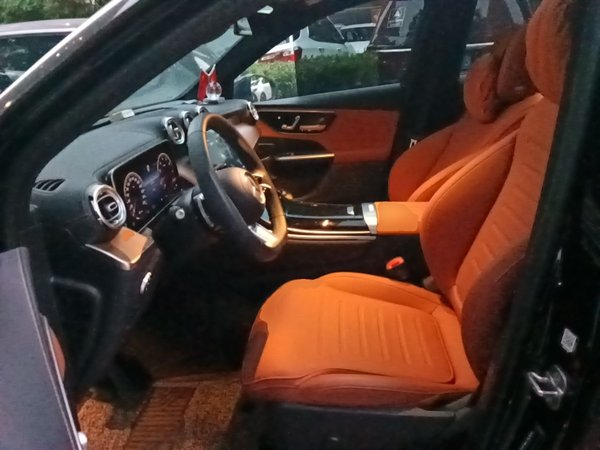 Mercedes-Benz GLC 2024, 8100 км, за 48604 USD - фото 16