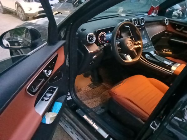 Mercedes-Benz GLC 2024, 8100 км, за 48604 USD - фото 17