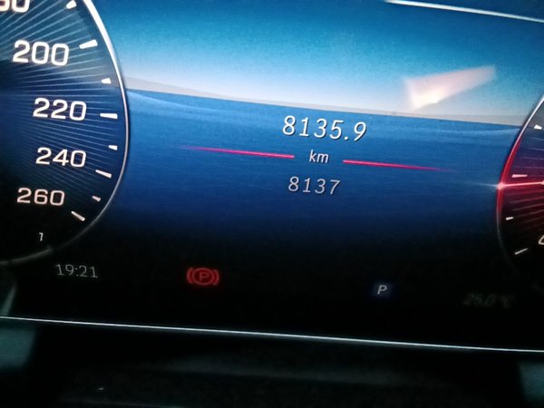 Mercedes-Benz GLC 2024, 8100 км, за 48604 USD - фото 13