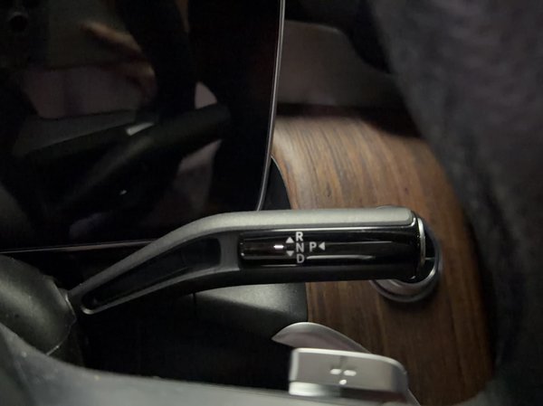 Mercedes-Benz GLC 2025, 9900 км, за 52010 USD - фото 13