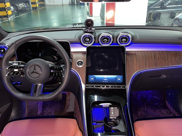 Mercedes-Benz GLC 2025, 9900 км, за 52010 USD - фото 17