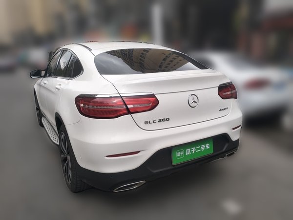Mercedes-Benz GLC Coupe 2017, 48200 км, за 21073 USD