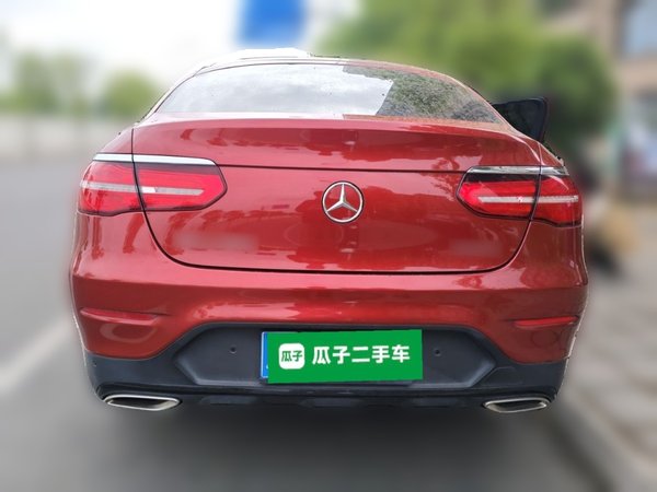 Mercedes-Benz GLC Coupe 2019, 63900 км, за 20601 USD