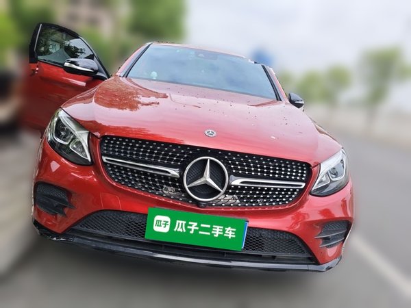 Mercedes-Benz GLC Coupe 2019, 63900 км, за 20601 USD