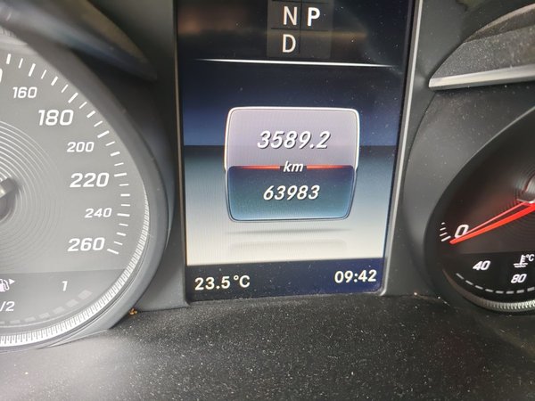 Mercedes-Benz GLC Coupe 2019, 63900 км, за 20601 USD - фото 9