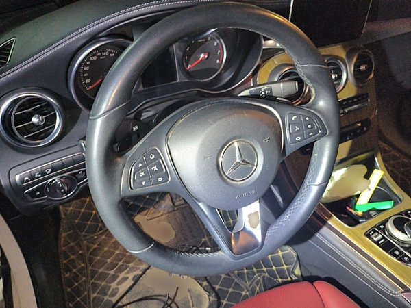 Mercedes-Benz GLC Coupe 2019, 65300 км, за 22573 USD - фото 7