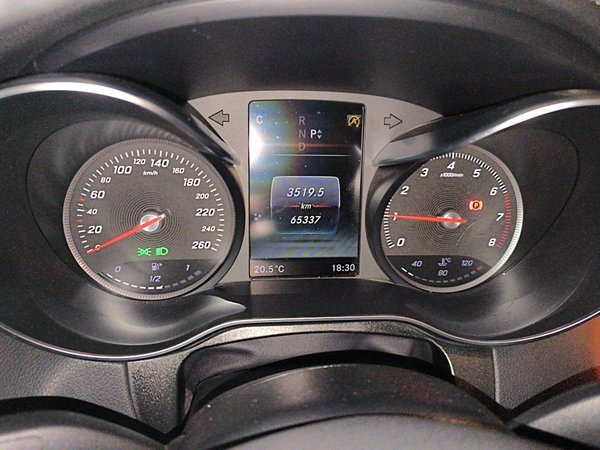 Mercedes-Benz GLC Coupe 2019, 65300 км, за 22573 USD - фото 8