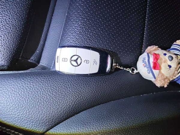 Mercedes-Benz GLC Coupe 2020, 41300 км, за 28109 USD - фото 9