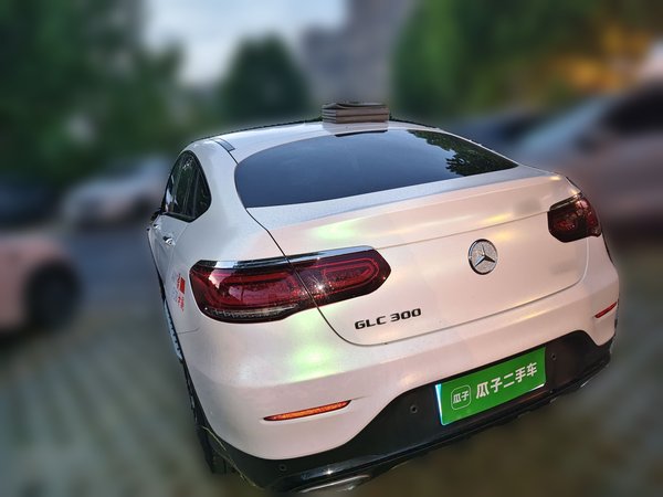 Mercedes-Benz GLC Coupe 2022, 23400 км, за 35812 USD