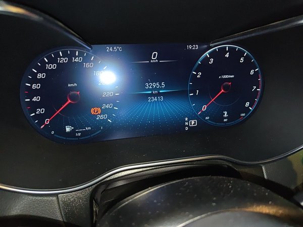 Mercedes-Benz GLC Coupe 2022, 23400 км, за 35812 USD - фото 13