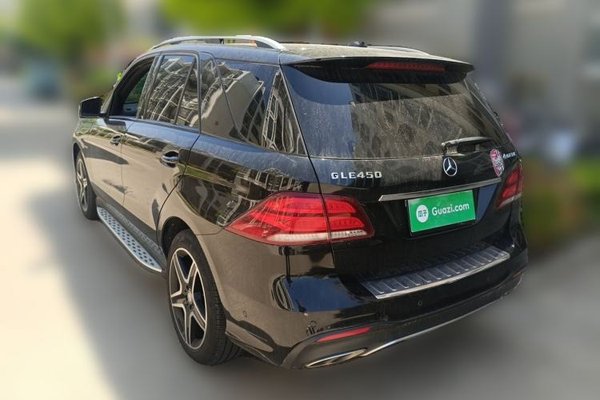 Mercedes-Benz GLE 2016, 128200 км, за 25853 USD