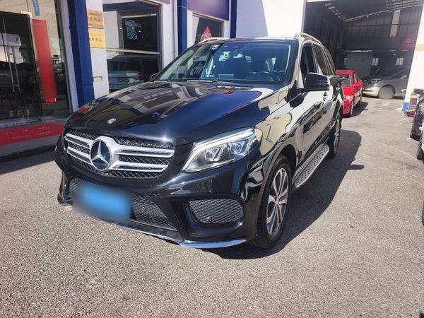 Mercedes-Benz GLE · 2017 год