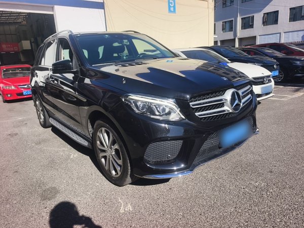 Mercedes-Benz GLE 2017, 116700 км, за 25623 USD