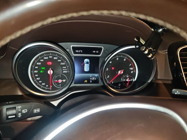 Mercedes-Benz GLE 2017, 71700 км, за 25052 USD - фото 12