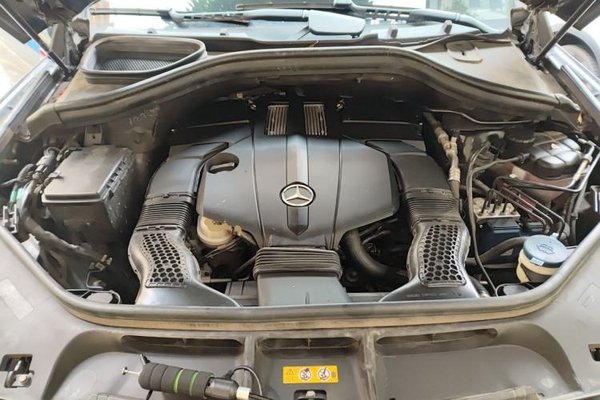 Mercedes-Benz GLE 2018, 158100 км, за 24862 USD - фото 11