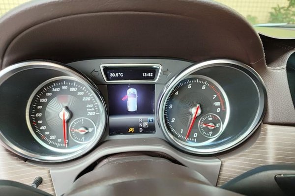Mercedes-Benz GLE 2018, 158100 км, за 24862 USD - фото 20