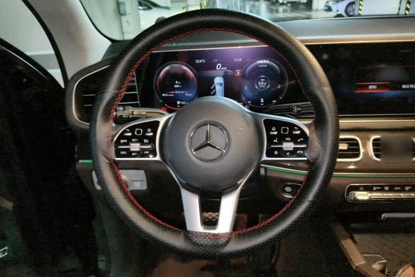 Mercedes-Benz GLE 2020, 81800 км, за 49797 USD - фото 9