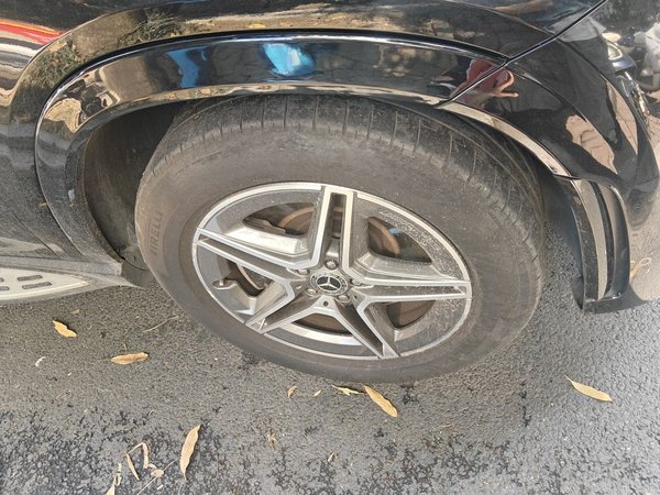 Mercedes-Benz GLE 2020, 144500 км, за 52821 USD