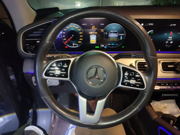 Mercedes-Benz GLE 2020, 156100 км, за 51237 USD - фото 11