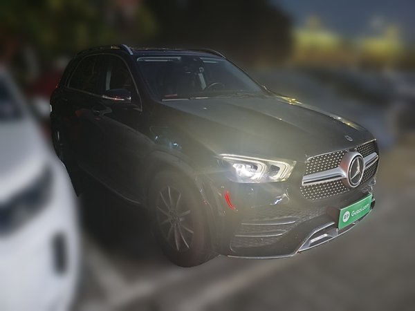 Mercedes-Benz GLE 2021, 72000 км, за 51701 USD