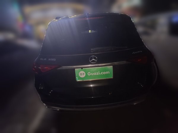 Mercedes-Benz GLE 2021, 72000 км, за 51701 USD