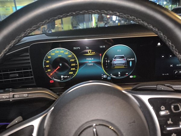 Mercedes-Benz GLE 2021, 72000 км, за 51701 USD - фото 12