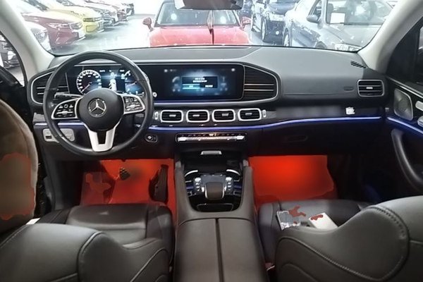 Mercedes-Benz GLE 2023, 93600 км, за 58192 USD - фото 13
