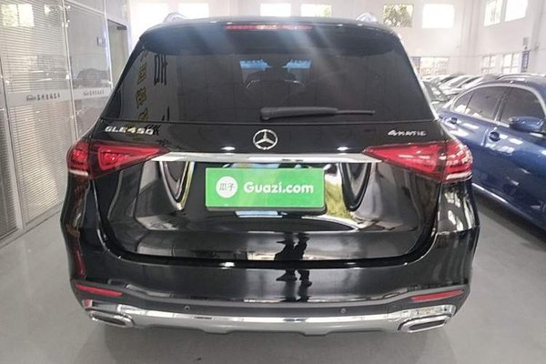 Mercedes-Benz GLE 2023, 93600 км, за 58192 USD