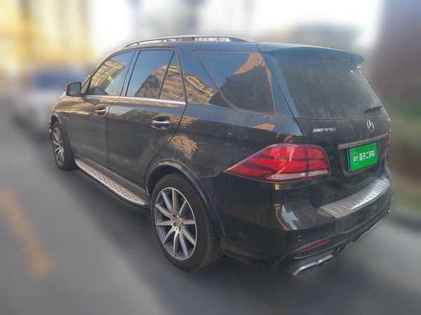 Mercedes-Benz GLE AMG 2015, 197200 км, за 40974 USD