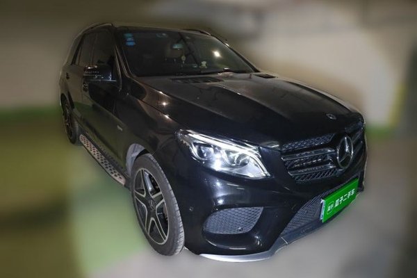 Mercedes-Benz GLE AMG 2017, 178500 км, за 22348 USD