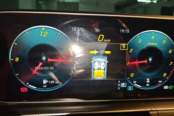 Mercedes-Benz GLE Coupe 2020, 98000 км, за 43119 USD - фото 12