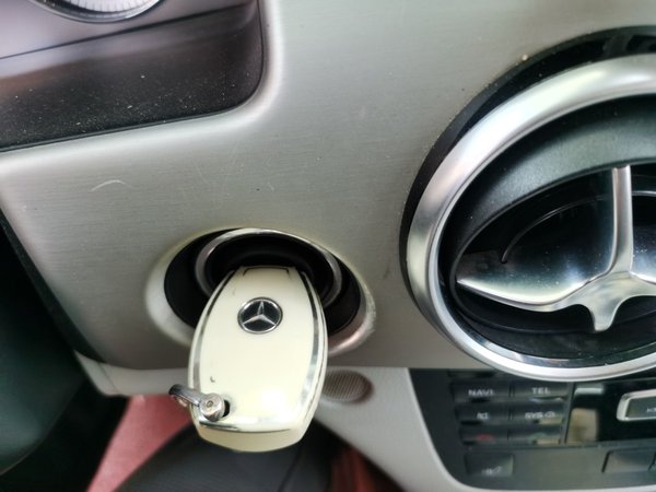 Mercedes-Benz GLK-Class 2015, 124000 км, за 9623 USD - фото 9