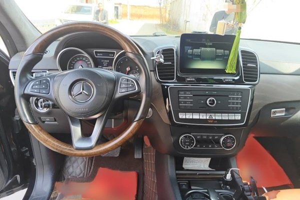 Mercedes-Benz GLS 2016, 91200 км, за 58155 USD - фото 18