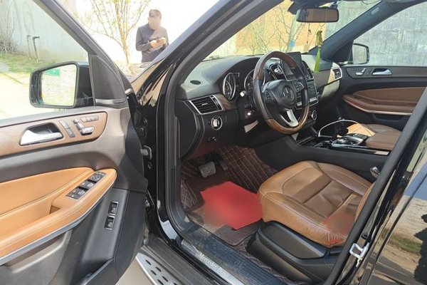 Mercedes-Benz GLS 2016, 91200 км, за 58155 USD - фото 19