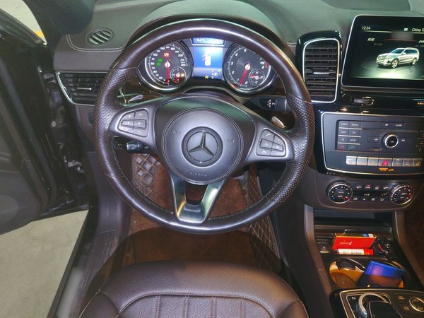 Mercedes-Benz GLS 2018, 49600 км, за 52144 USD - фото 11