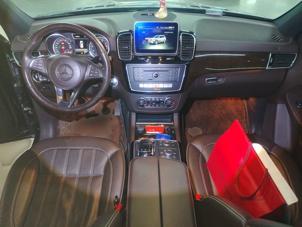 Mercedes-Benz GLS 2018, 49600 км, за 52144 USD - фото 10