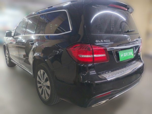 Mercedes-Benz GLS 2018, 49600 км, за 52144 USD
