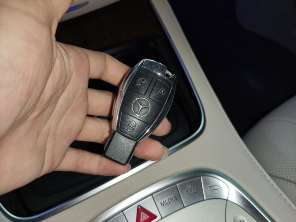Mercedes-Benz Maybach S-Class 2015, 82600 км, за 67588 USD - фото 12