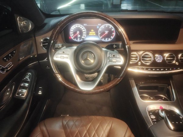 Mercedes-Benz Maybach S-Class 2018, 77700 км, за 67883 USD - фото 9